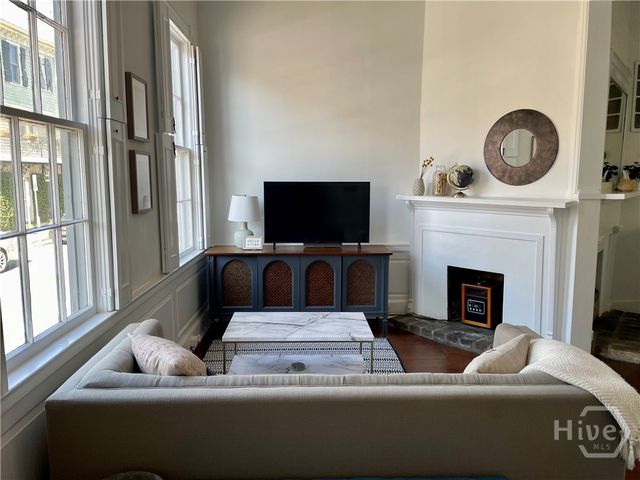 508 E York Street, Savannah, GA 31401