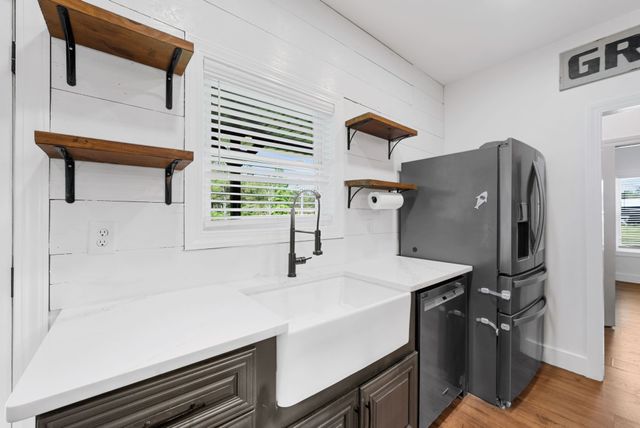 4108 Summertown Hwy, Summertown, TN 38483