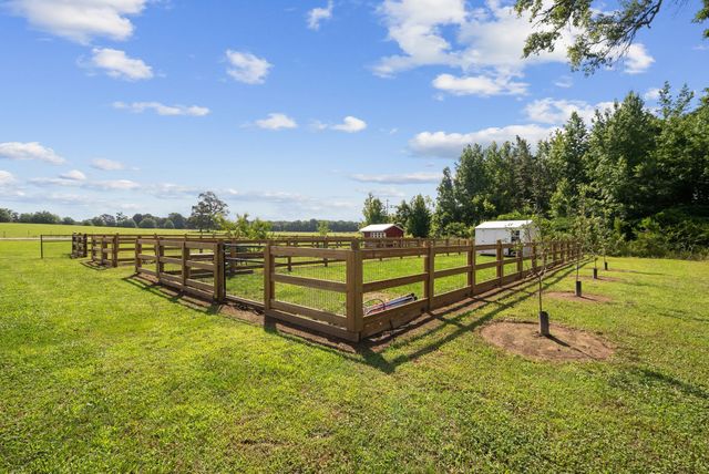 4108 Summertown Hwy, Summertown, TN 38483