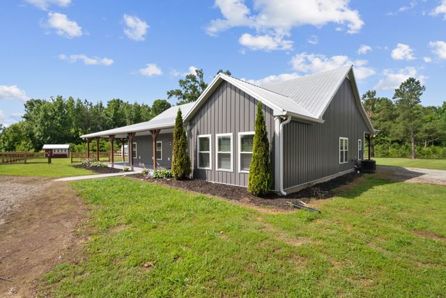 4108 Summertown Hwy, Summertown, TN 38483