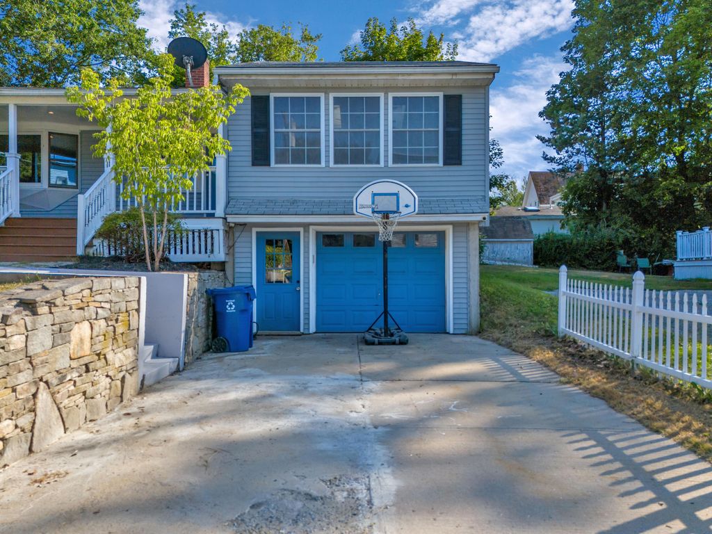11 Upland Avenue, Portland, ME 04103 — photo 5