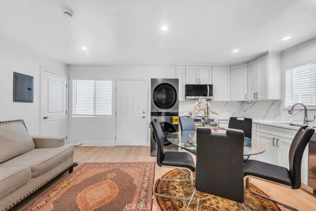 6852 Claire Avenue, Reseda, CA 91335