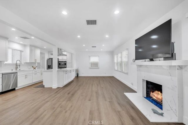 6852 Claire Avenue, Reseda, CA 91335