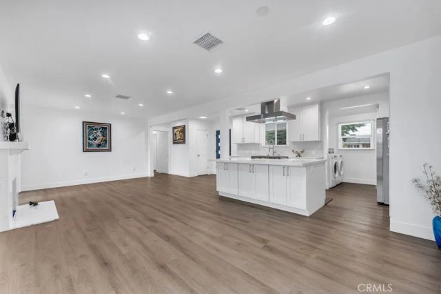 6852 Claire Avenue, Reseda, CA 91335