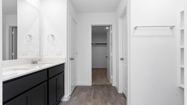 5924 Cherry Meadows Street, Rosenberg, TX 77469