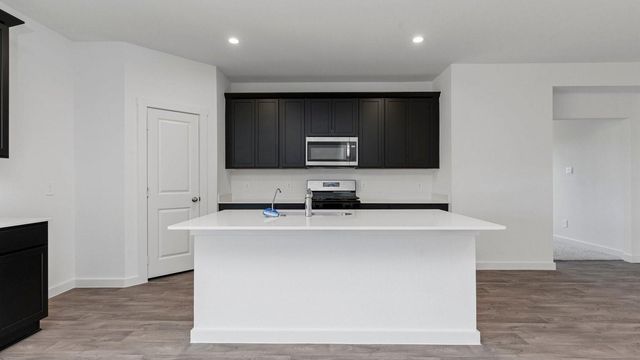 5924 Cherry Meadows Street, Rosenberg, TX 77469