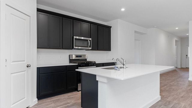 5924 Cherry Meadows Street, Rosenberg, TX 77469