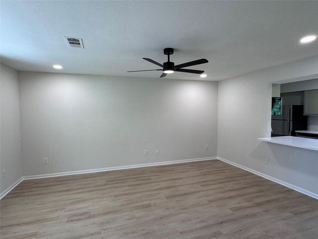 111 Little Bill Lane, Willis, TX 77378
