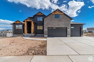 1260 E HAVITURE WAY, Eagle Mountain, UT 84005