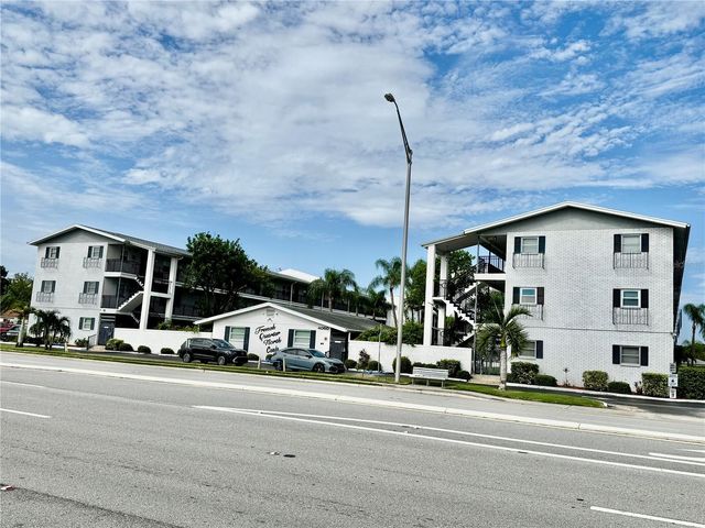 4050 4TH STREET N 305, St Petersburg, FL 33703