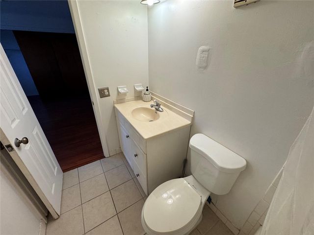 4050 4TH STREET N 305, St Petersburg, FL 33703