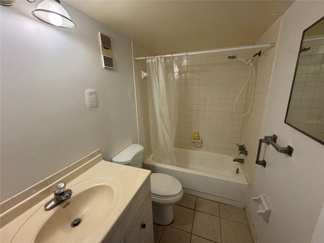 4050 4TH STREET N 305, St Petersburg, FL 33703