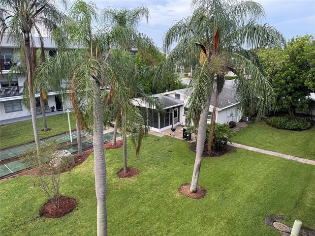 4050 4TH STREET N 305, St Petersburg, FL 33703
