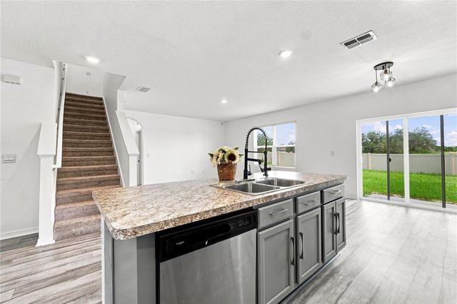 540 BOARDWALK AVENUE, Haines City, FL 33844