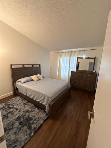 9138 Bedford Drive, Boca Raton, FL 33434