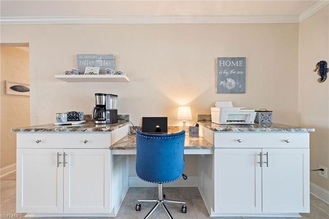 5231 SW 2nd PL, Cape Coral, FL 33914