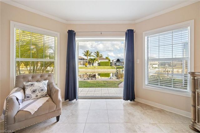 5231 SW 2nd PL, Cape Coral, FL 33914