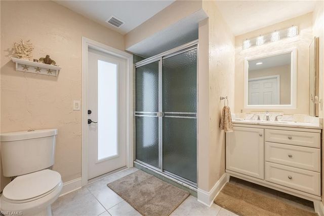 5231 SW 2nd PL, Cape Coral, FL 33914