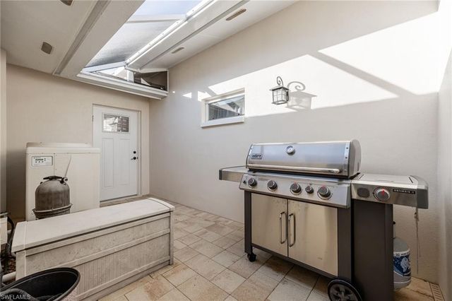 5231 SW 2nd PL, Cape Coral, FL 33914