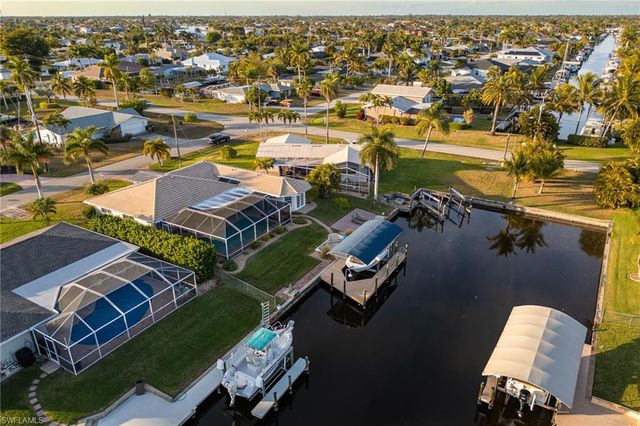 5231 SW 2nd PL, Cape Coral, FL 33914