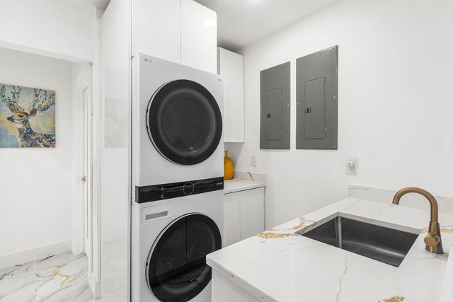 202 SE 4th Street, Delray Beach, FL 33483