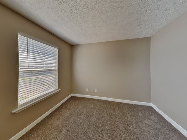 815 Chilhowee Ct, Smyrna, TN 37167