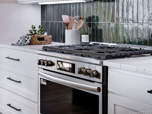 8214 Sierra Hermosa, San Antonio, TX 78255