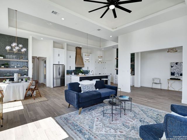 8214 Sierra Hermosa, San Antonio, TX 78255