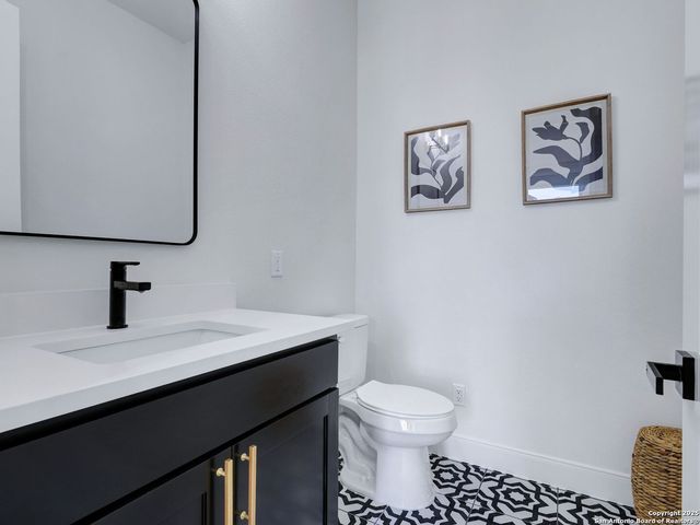 8214 Sierra Hermosa, San Antonio, TX 78255