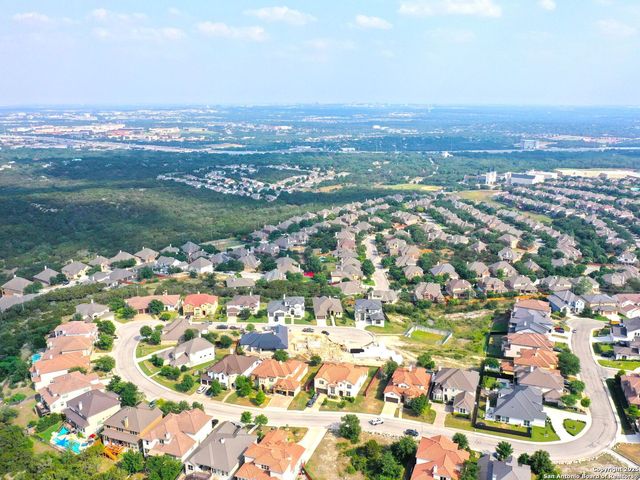 8214 Sierra Hermosa, San Antonio, TX 78255