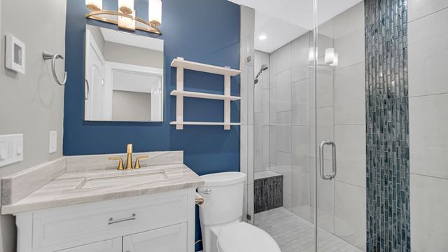 236 Kimrich Circle N, Valparaiso, IN 46385