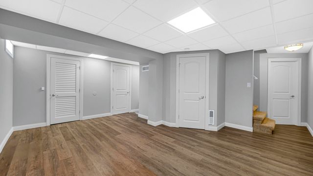 236 Kimrich Circle N, Valparaiso, IN 46385