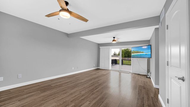 236 Kimrich Circle N, Valparaiso, IN 46385