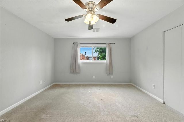 610 Charlton DR, Hampton, VA 23666