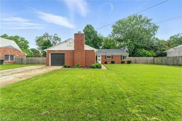610 Charlton DR, Hampton, VA 23666