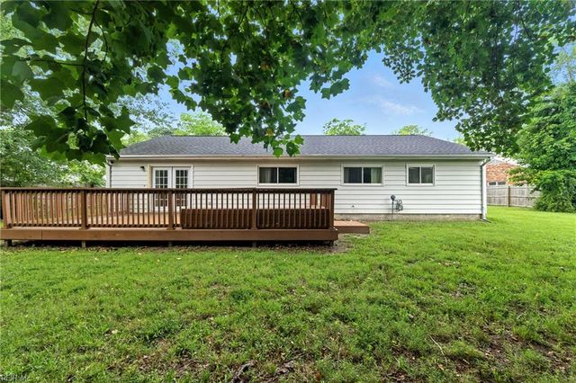610 Charlton DR, Hampton, VA 23666
