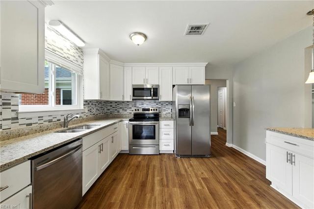 610 Charlton DR, Hampton, VA 23666
