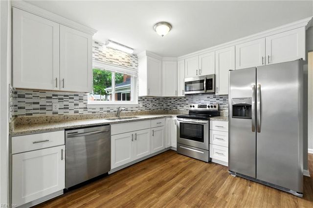 610 Charlton DR, Hampton, VA 23666
