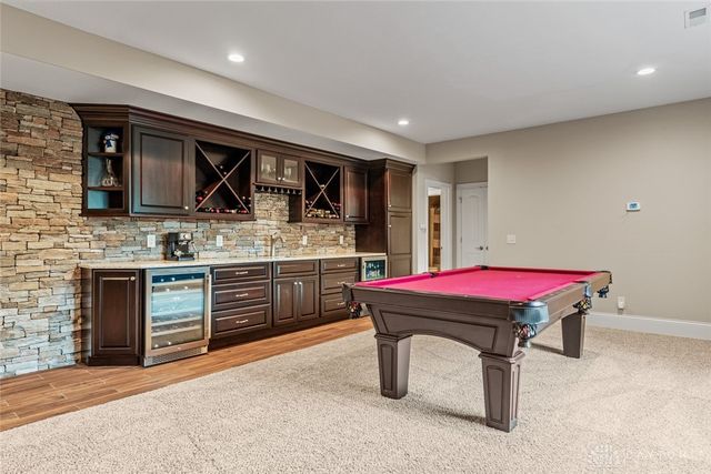 2037 Stablehand Drive, Dayton, OH 45458