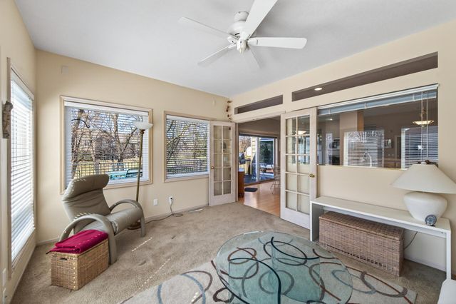 16215 37th Avenue N, Plymouth, MN 55446
