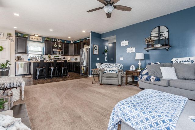 199 Balsam Drive, Pickerington, OH 43147