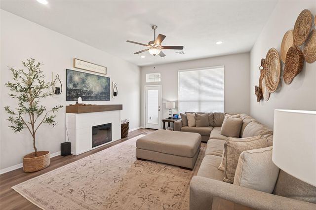 141 Colbys Way, Montgomery, TX 77356