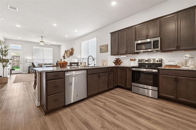 141 Colbys Way, Montgomery, TX 77356