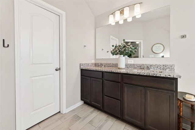 141 Colbys Way, Montgomery, TX 77356