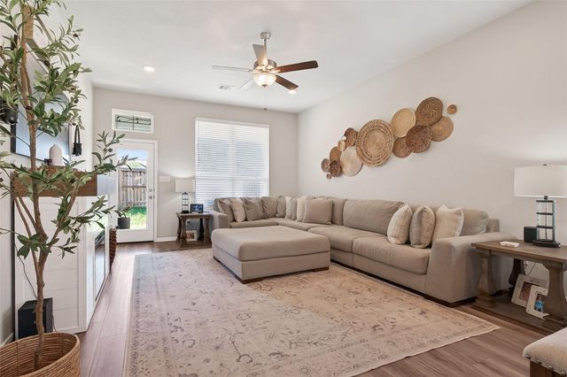 141 Colbys Way, Montgomery, TX 77356