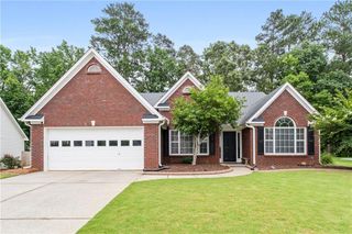 192 SANDHURST Court, Suwanee, GA 30024