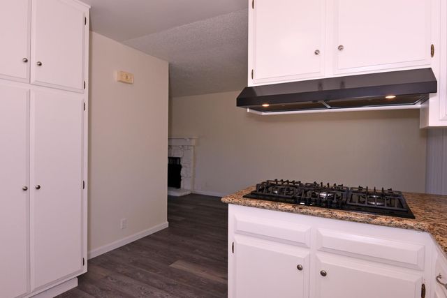 2345 Rogue River Dr, Sacramento, CA 95826