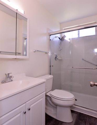 2345 Rogue River Dr, Sacramento, CA 95826