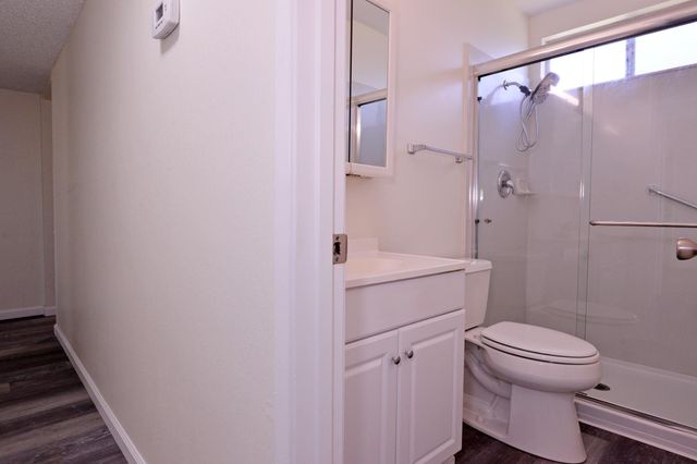 2345 Rogue River Dr, Sacramento, CA 95826