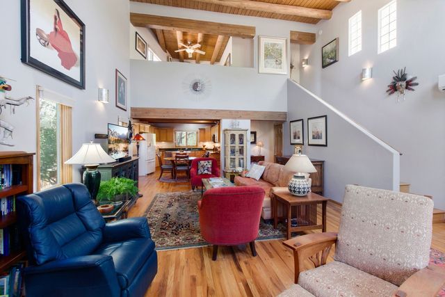 2907 Bonito Circle, Santa Fe, NM 87507